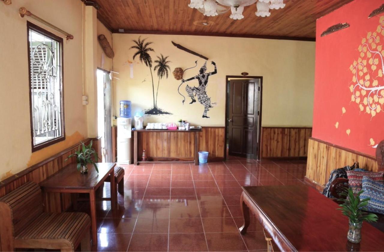 Mao Phasok Riverside Guesthouse Luang Prabang Exterior photo